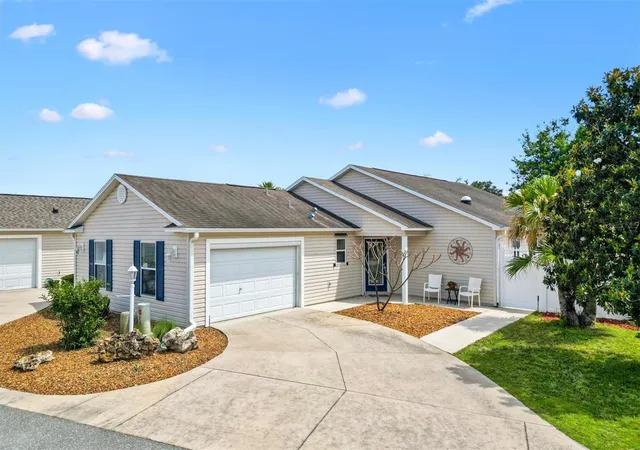 Homes for sale in The Villages, FL | 1936 Needlewood Ln, The Villages, FL 32162 | MLS# G5111971