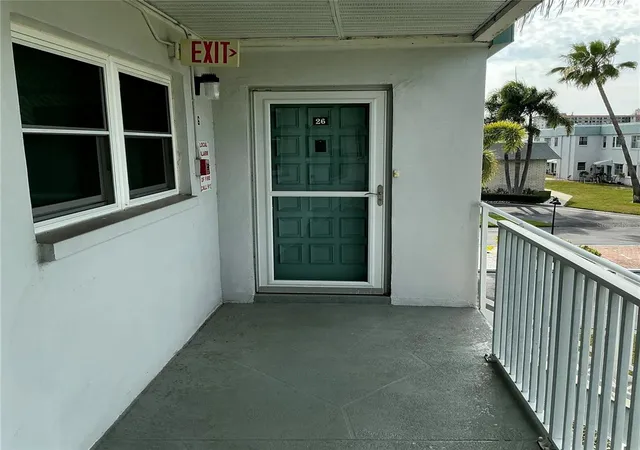 Photo 2 of Condo for sale at 5267 81st Street N #26, Saint Petersburg, FL 33709 | MLS# TB8505524 | Listing updated on 2026-09-13
