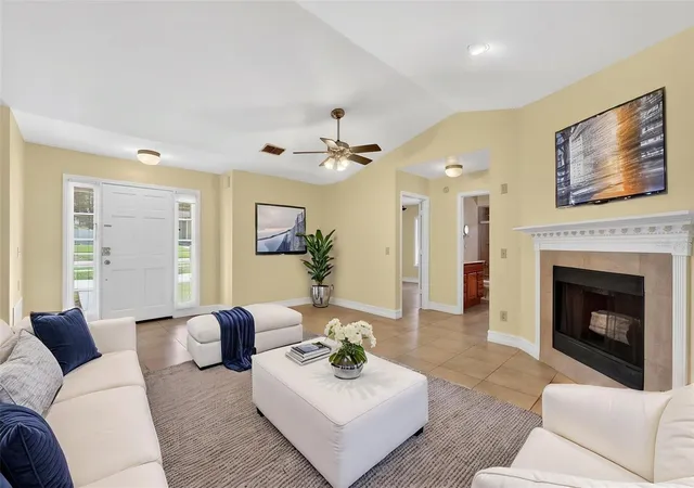 Photo 2 of Single family home for sale at 3633 Jericho Dr, Casselberry, FL 32707 | MLS# O6405169 | Listing updated on 2026-10-08