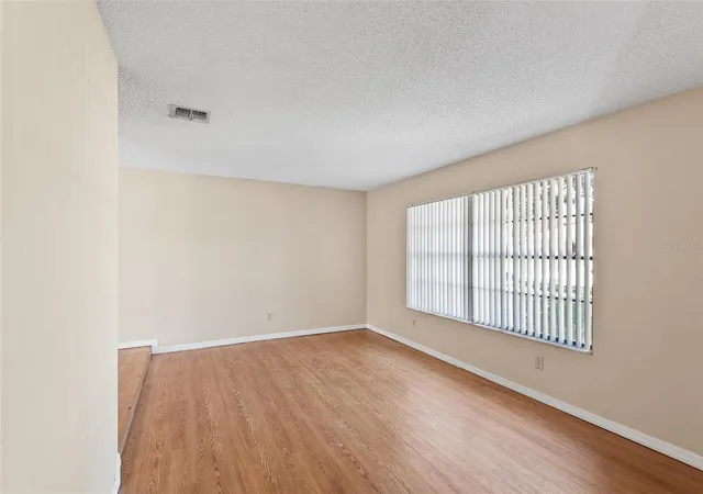 5th image of 8971 Angelica Dr, Orlando, FL 32836 | MLS# O6405174