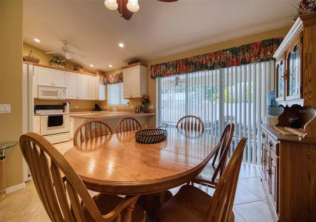 5th image of 541 Falkland Rd, Venice, FL 34293 | MLS# A4692658