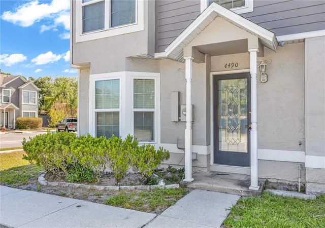 Homes for sale in Winter Springs, FL | 4490 Brook Hollow Cir, Winter Springs, FL 32708 | MLS# O6405179
