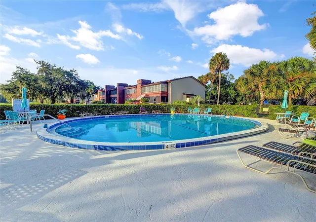 2nd image of 646 Midway Dr, OCALA, FL 34472