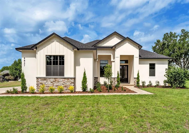 Photo 1 of Single family home for sale at 6827 Lakeland Highlands Rd, Lakeland, FL 33813 | MLS# L4961663 | Listing updated on 2026-10-20