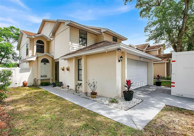 Homes for sale in Apopka, FL | 1175 Saddleback Ridge Rd, Apopka, FL 32703 | MLS# G5111976