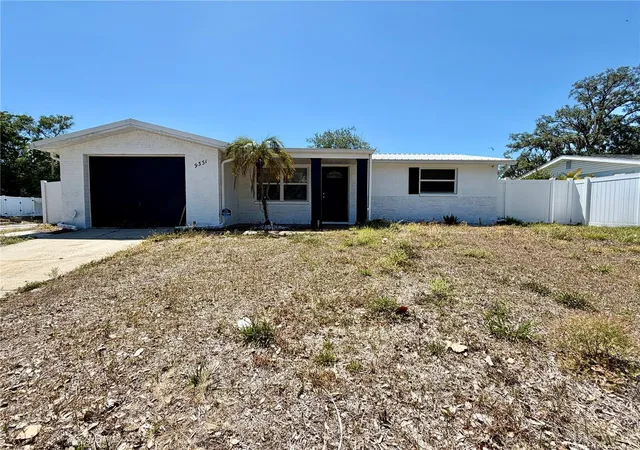 Photo 1 of Single family home for sale at 9331 Rainbow Ln, Port Richey, FL 34668 | MLS# TB8505590 | Listing updated on 2026-06-25