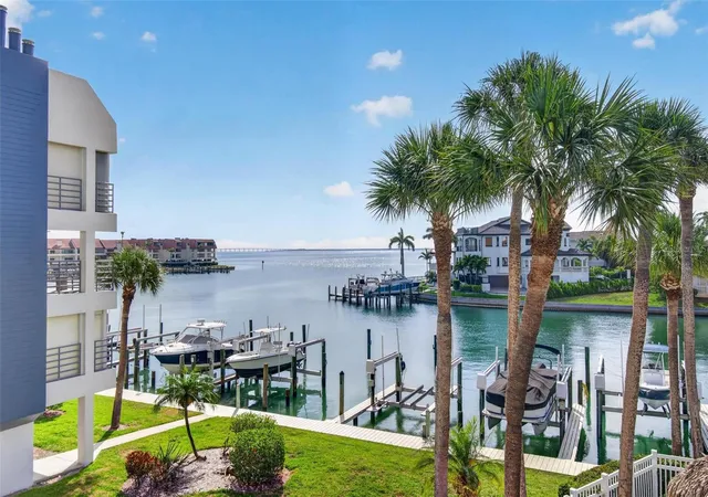 Homes for sale in Saint Petersburg, FL | 363 Pinellas Bayway S #42, Saint Petersburg, FL 33715 | MLS# TB8505596