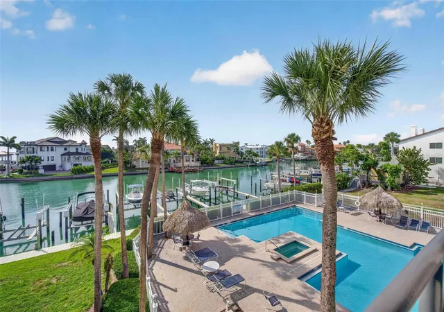 Homes for sale in Saint Petersburg, FL | 363 Pinellas Bayway S #42, Saint Petersburg, FL 33715 | MLS# TB8505596