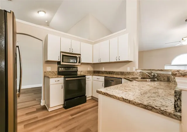 Homes for sale in Deltona, FL | 2823 Arbour Trail Ct, Deltona, FL 32725 | MLS# O6405253
