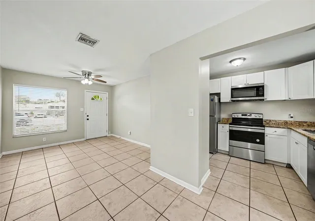 4th image of 10209 N 28Th St, Tampa, FL 33612 | MLS# O6405261