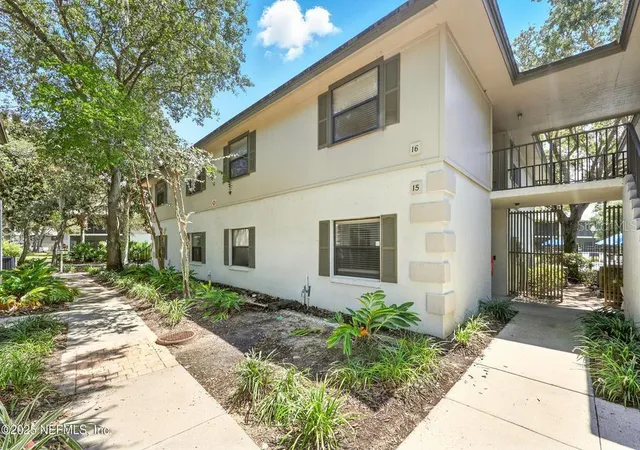 4th image of 14 Navarra Ct, Saint Augustine, FL 32086