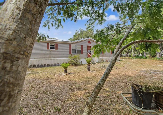 Homes for sale in Floral City, FL | 8186 E Windsong St, Floral City, FL 34436 | MLS# OM724157