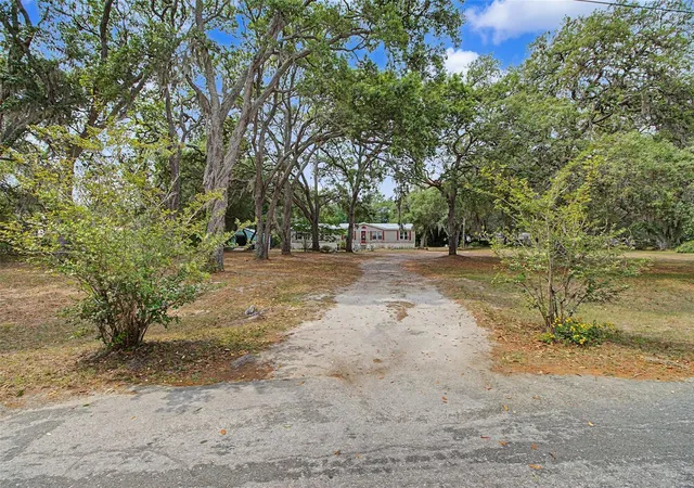 Homes for sale in Floral City, FL | 8186 E Windsong St, Floral City, FL 34436 | MLS# OM724157