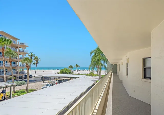Homes for sale in Sarasota, FL | 5790 Midnight Pass Road, Sarasota, FL 34242 | Houzeo