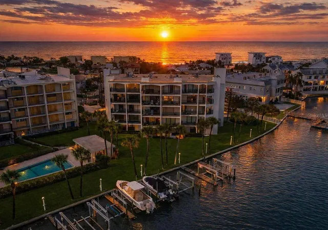 2nd image of 9825 Harrell Ave #404, Treasure Island, FL 33706 | MLS# TB8505649