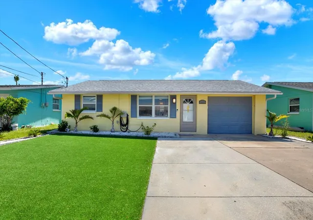 Photo 1 of Single family home for sale at 13526 Outboard Ct, Hudson, FL 34667 | MLS# A4692684 | Listing updated on 2026-09-22