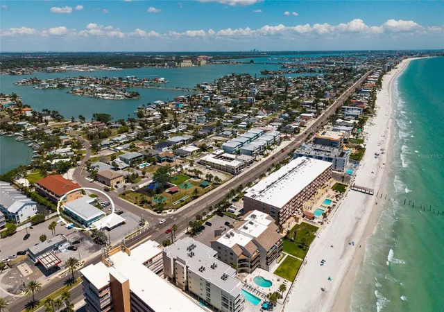 38th image of 10 164th Ave #1, Redington Beach, FL 33708 | MLS# TB8505663