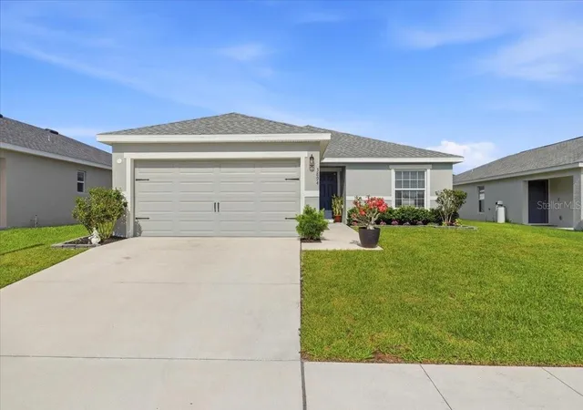 Homes for sale in Lakeland, FL | 3894 Willow Ridge Dr, Lakeland, FL 33810 | MLS# P4938644