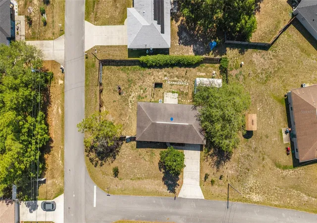 Photo 3 of Single family home for sale at 10 Pecan Radl Tr, Ocala, FL 34472 | MLS# G5111984 | Listing updated on 2026-09-23