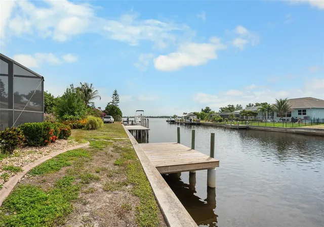 Homes for sale in Port Charlotte, FL | 3098 Mauck Ter, Port Charlotte, FL 33981 | MLS# D6147361