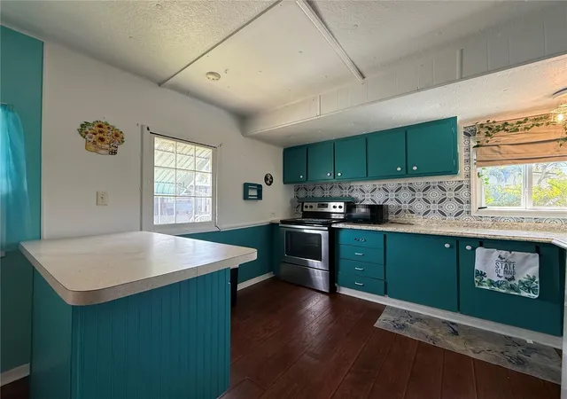 Photo 3 of Manufactured home for sale at 7703 Audry Ln, Ellenton, FL 34222 | MLS# A4692701 | Listing updated on 2026-09-18