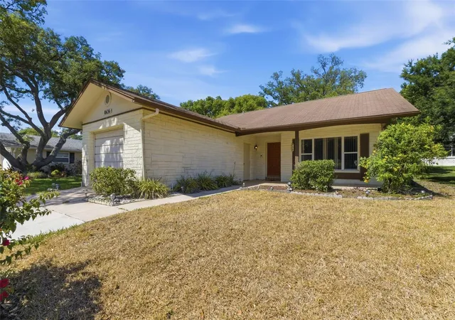 Photo 3 of Single family home for sale at 10636 Salamanca Dr, Port Richey, FL 34668 | MLS# W7885510 | Listing updated on 2026-08-29