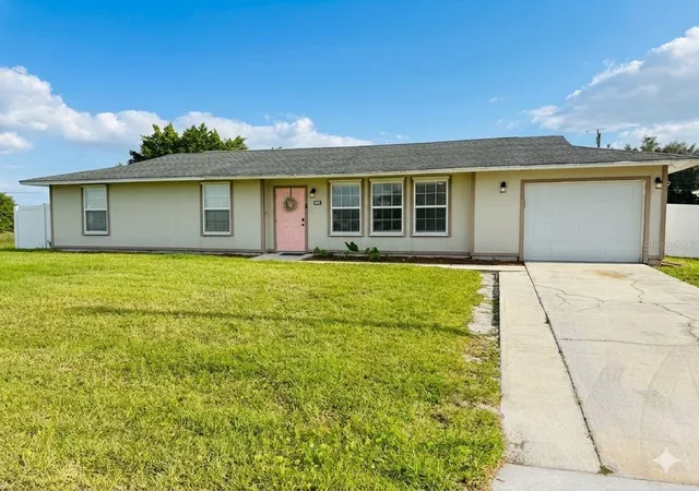 1st image of 900 Ne 18th Ter, Cape Coral, FL 33909 | MLS# C7525830