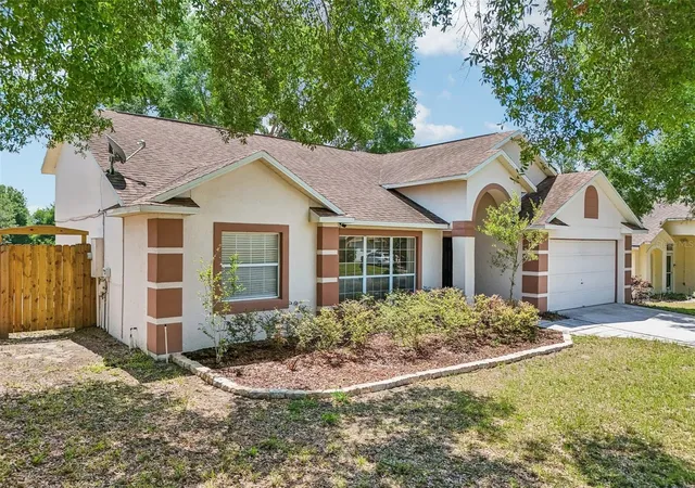 Photo 3 of Single family home for sale at 2596 Alclobe Cir, Ocoee, FL 34761 | MLS# O6405340 | Listing updated on 2026-08-04