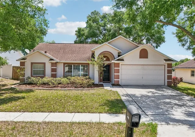 Photo 4 of Single family home for sale at 2596 Alclobe Cir, Ocoee, FL 34761 | MLS# O6405340 | Listing updated on 2026-08-04