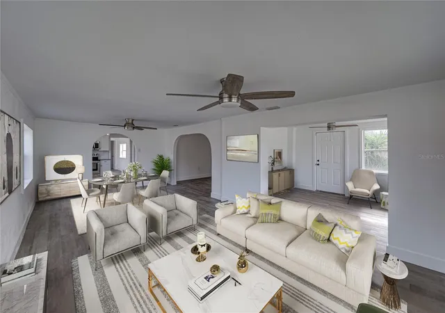 Photo 3 of Single family home for sale at 602 E Laura St, Plant City, FL 33563 | MLS# L4961681 | Listing updated on 2026-07-19