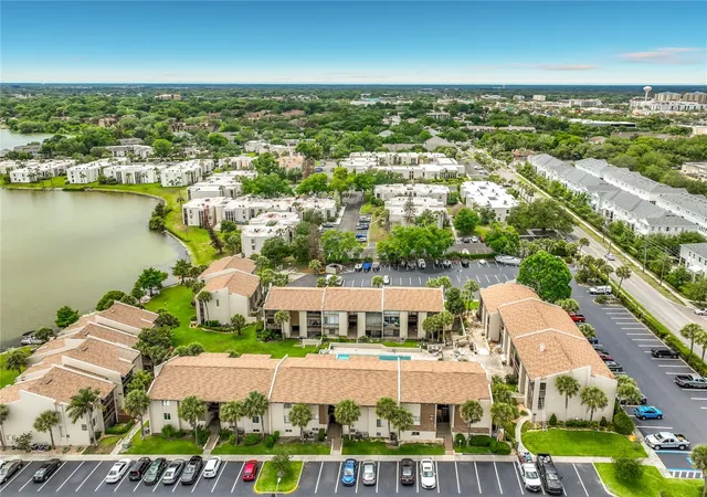 Homes for sale in Altamonte Springs, FL | 568 Orange Drive, Altamonte Springs, FL 32701 | Houzeo