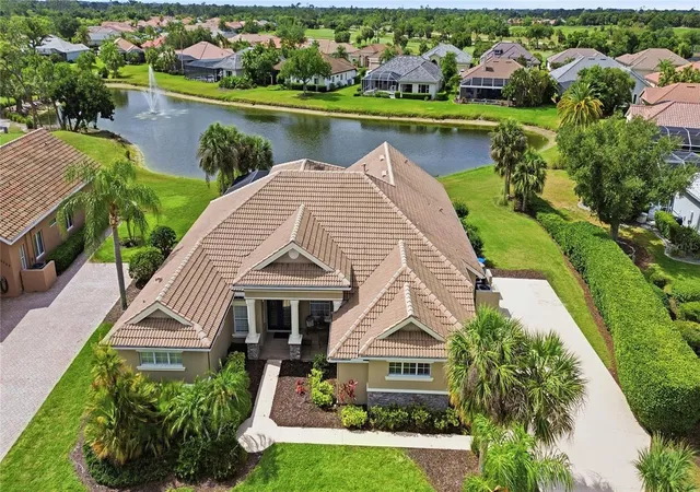 Photo 3 of Single family home for sale at 5291 White Ibis Dr, North Port, FL 34287 | MLS# A4692714 | Listing updated on 2026-09-24