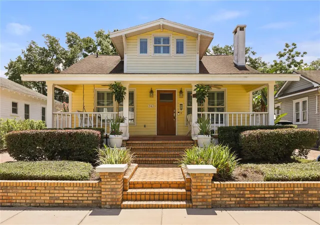 Photo 1 of Single family home for sale at 343 Broadway Ave, Orlando, FL 32803 | MLS# O6405360 | Listing updated on 2026-08-30