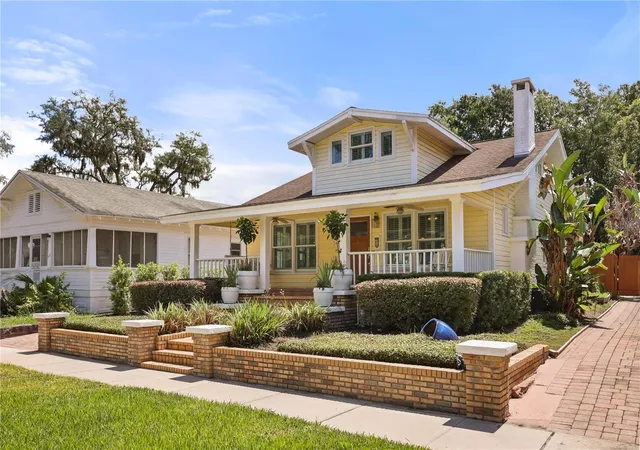 Photo 3 of Single family home for sale at 343 Broadway Ave, Orlando, FL 32803 | MLS# O6405360 | Listing updated on 2026-08-30