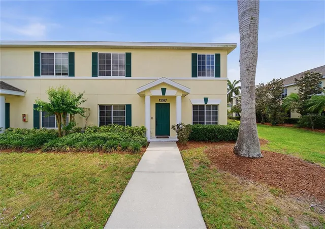 2nd image of 335 Cape Harbour Loop #108, Bradenton, FL 34212 | MLS# A4692717