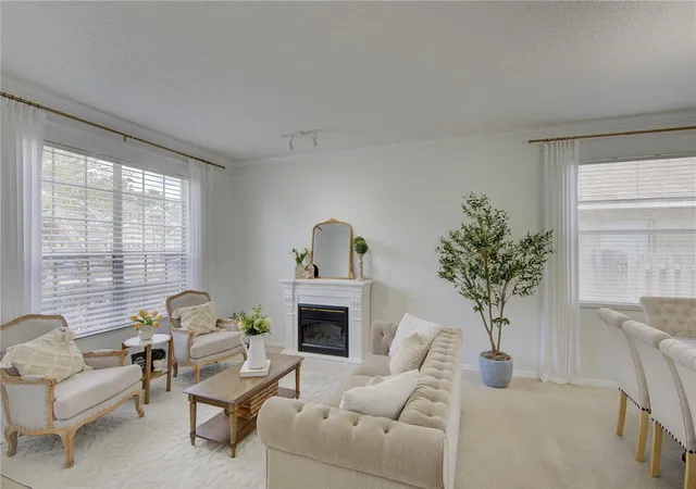 5th image of 963 Cherry Valley Wy, Orlando, FL 32828 | MLS# OM724173
