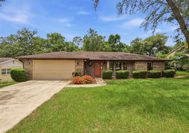 2nd image of 2360 Dartmouth Rd, Deland, FL 32724 | MLS# V4948926