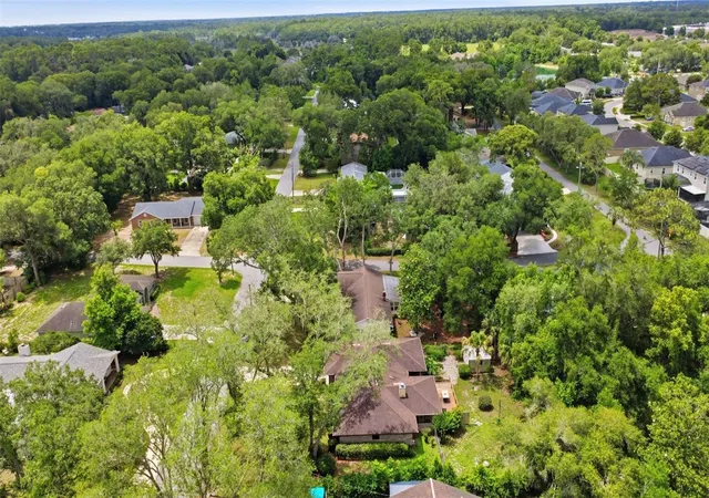 57th image of 2360 Dartmouth Rd, Deland, FL 32724 | MLS# V4948926