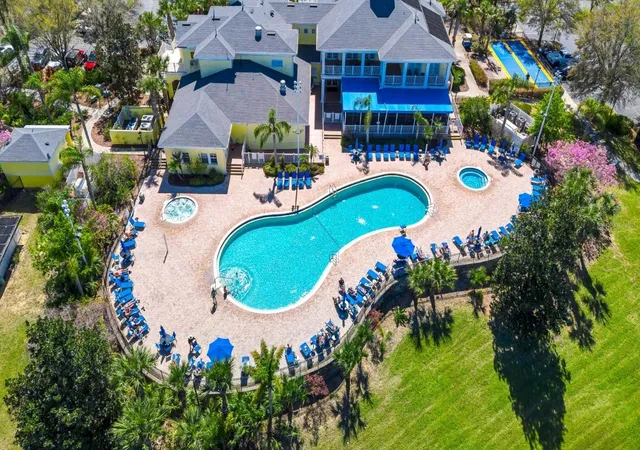2nd image of 402 Lucaya Loop, DAVENPORT, FL 33897