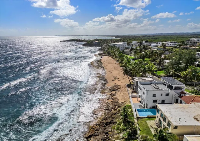 Photo 1 of Mansion for sale at 91 G Kennedy St, Dorado, PR 00646 | MLS# PR9121168 | Listing updated on 2026-10-26