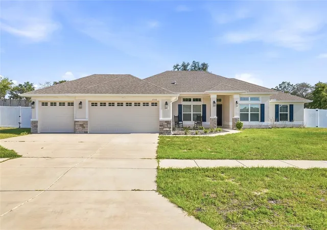 Photo 1 of Single family home for sale at 12536 Sunset Woods Dr, Spring Hill, FL 34609 | MLS# TB8505816 | Listing updated on 2026-09-02