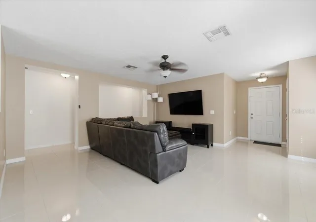 4th image of 14852 Pellicer Dr, Orlando, FL 32828 | MLS# P4938653