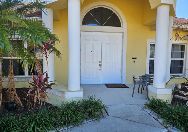 Photo 3 of Single family home for sale at 779 Nectar Rd, Venice, FL 34293 | MLS# A4692745 | Listing updated on 2026-10-03