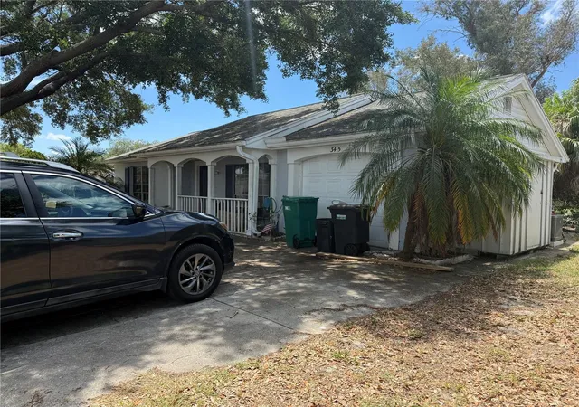 Photo 3 of Single family home for sale at 3415 Overland Dr, Holiday, FL 34691 | MLS# O6405431 | Listing updated on 2026-10-02