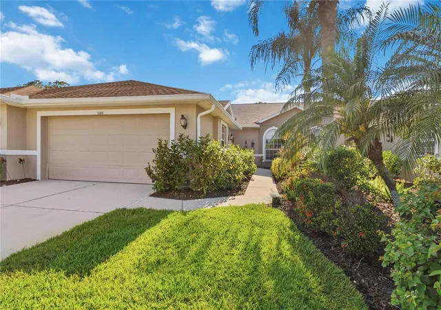 2nd image of 5265 Chase Oaks Dr, Sarasota, FL 34241 | MLS# A4692750