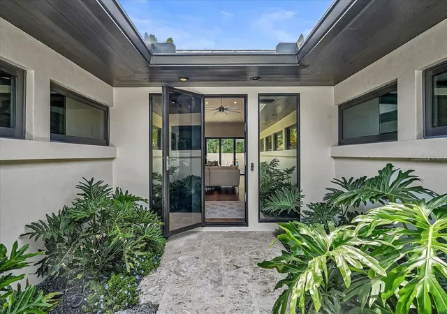 4th image of 627 Owl Wy, Sarasota, FL 34236 | MLS# A4692769