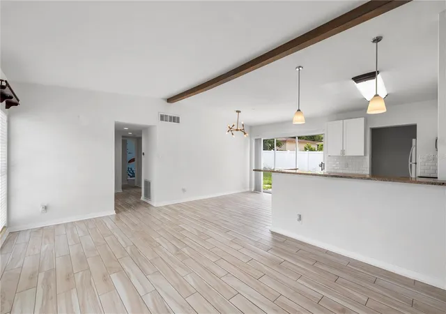 Photo 3 of Single family home for sale at 2125 W Hiawatha St, Tampa, FL 33604 | MLS# TB8505902 | Listing updated on 2026-10-21