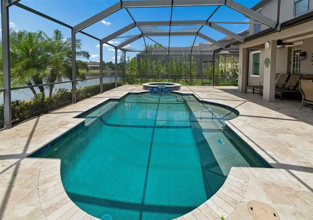 Photo 3 of Single family home for sale at 13218 Batten Ln, Odessa, FL 33556 | MLS# TB8505905 | Listing updated on 2026-08-26