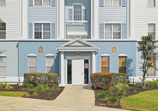 Photo 3 of Condo for sale at 7603 Heritage Xing Way #102, Reunion, FL 34747 | MLS# O6405506 | Listing updated on 2026-06-30