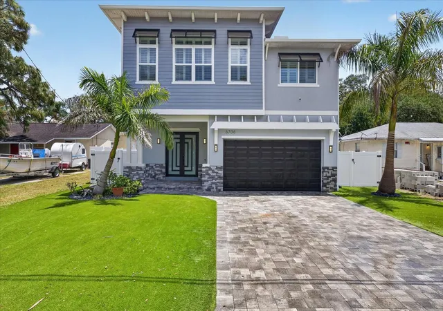 Photo 1 of Single family home for sale at 6706 S Sterling Ave, Tampa, FL 33611 | MLS# TB8505954 | Listing updated on 2026-08-17